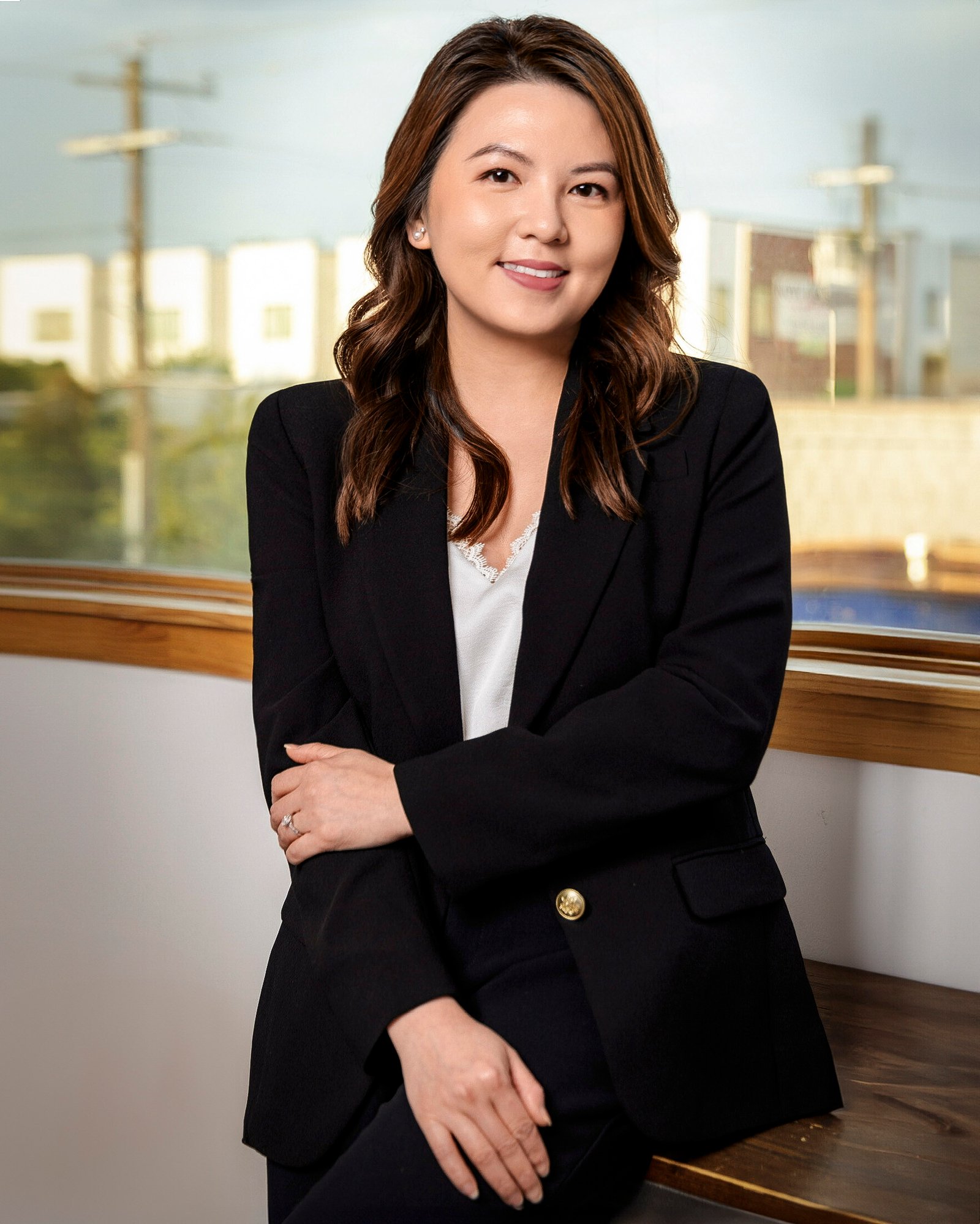 Dr. Hoa Phung